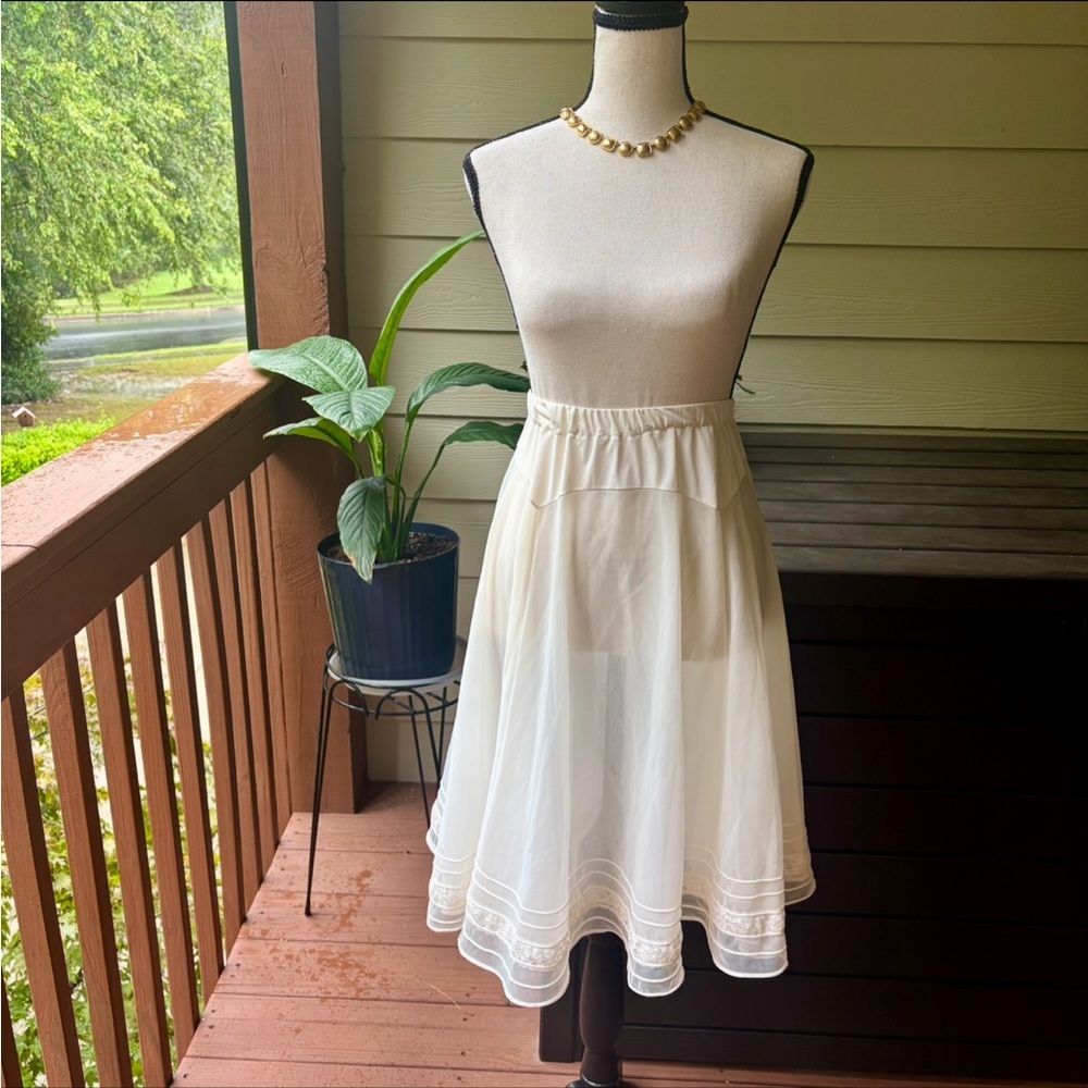 1950s Tulle Slip Skirt | Vintage Nylon Tulle
A-Line Petticoat with Lace Trim | S